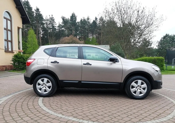 Nissan Qashqai cena 36800 przebieg: 65000, rok produkcji 2010 z Kowal małe 301